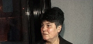Femeie mitinig Ploieşti