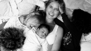 Heidi Klum a devenit mamă pentru a patra oară