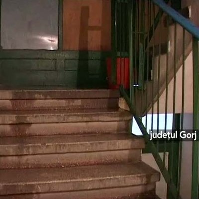 Mai multe localităţi din trei judeţe au fost inundate marţi noapte