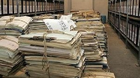 Românii se temeau în comunism de informatorii securităţii securitate dosare