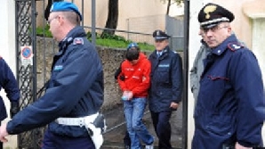 Românii care au violat o tânără italiancă în urmă cu un an au fost condamnați