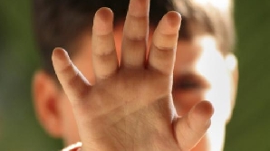 Copilul ar putea ajunge în grija mamei care l-a abandonat/ FOTO: mychildhealth.net