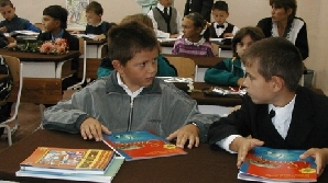 Cele mai afectate sunt şcolile de la sate şi din oraşele mici