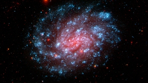 O galaxie tânără, NGC 300 / FOTO: NASA