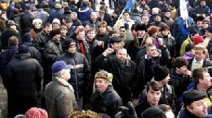 Actuala formă a proiectului de buget pe 2010 prevede scăderea numărului de posturi în sistemul bugetar cu circa 100.000