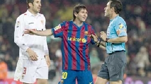 Barca ii reproşează arbitrului anularea a două goluri