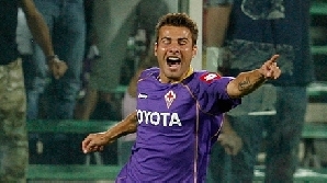 Mutu, şase goluri în primele cinci meciuri din 2010! / Foto: Grup RC