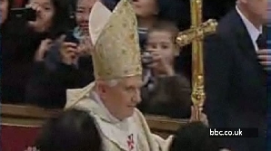 Papa a iertat-o pe Susana Maiolo pentru busculada creată în ajunul Crăciunului/ Foto: RTv 