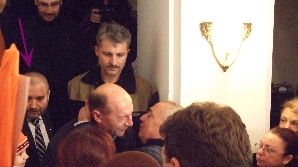 Aliodor Manolea a stat precum un sepepist în preajma lui Traian Băsescu/ Foto: REALITATEA.NET