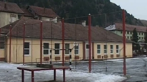 Fetiţa a fost violată de fratele profesorului de religie