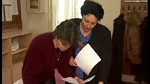 Profesorii şi medicii sunt nemulţumiţi de salariile din grilă
