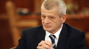 Sorin Oprescu: Vom deschide un centru de vaccinare în Pasajul Universităţii 