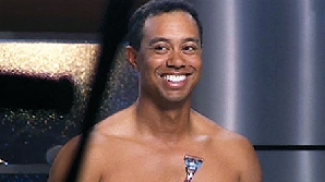 Tiger Woods a făcut sex cu bărbaţi