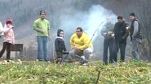 Românii s-au plimbat sau au făcut grătare.