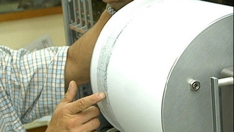 http://media.realitatea.net/multimedia/image/201002/w460/cutremur_61575100.jpg