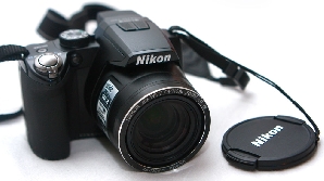 Nikon P100