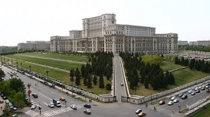 Anastase vrea să dărâme zidurile din jurul Palatului Parlamentului