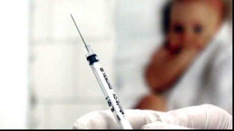 Legatura din vaccinare si autism. Un nou studiu arata care sunt riscurile