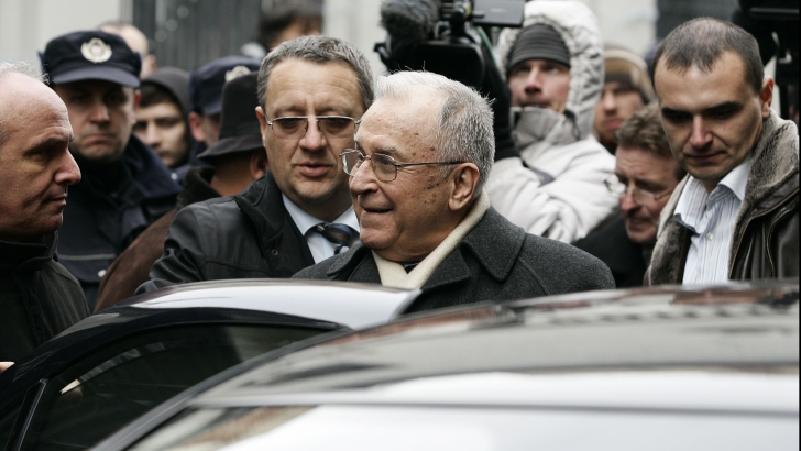 Ce crede Ion Iliescu despre incinerarea lui Sergiu Nicolaescu Ce crede Ion Iliescu despre incinerarea lui Sergiu Nicolaescu