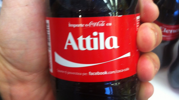 EXISTĂ Coca-Cola cu nume de maghiari în România EXISTĂ Coca-Cola cu nume de maghiari în România