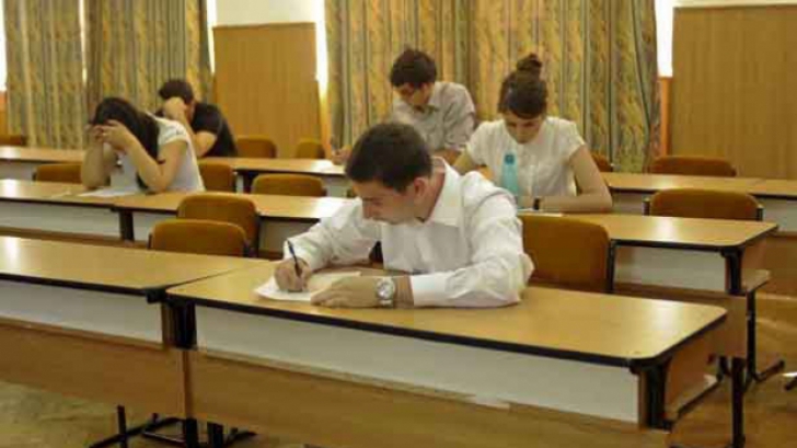 REZULTATE EVALUARE NAŢIONALĂ 2013 REZULTATE EVALUARE NAŢIONALĂ 2013