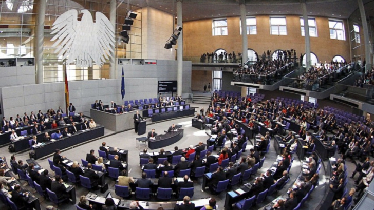 Bundestag (Camera inferioară a parlamentului german)