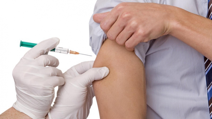 Primul vaccin contra HEPATITEI C a oferit rezultate PROMIŢĂTOARE
