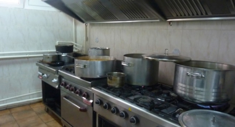 Ancheta in spital. La cantina se gateste pentru nunti si botezuri