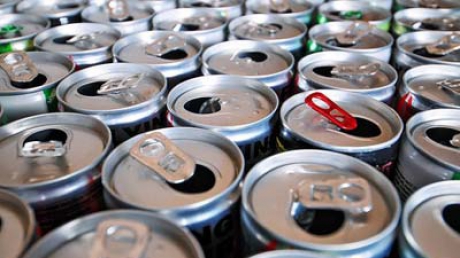 Bauturile energizante, pericol devastator pentru adolescenti