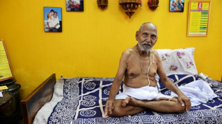 Călugăr în vârstă de 120 de ani: Secretul longevităţii este...