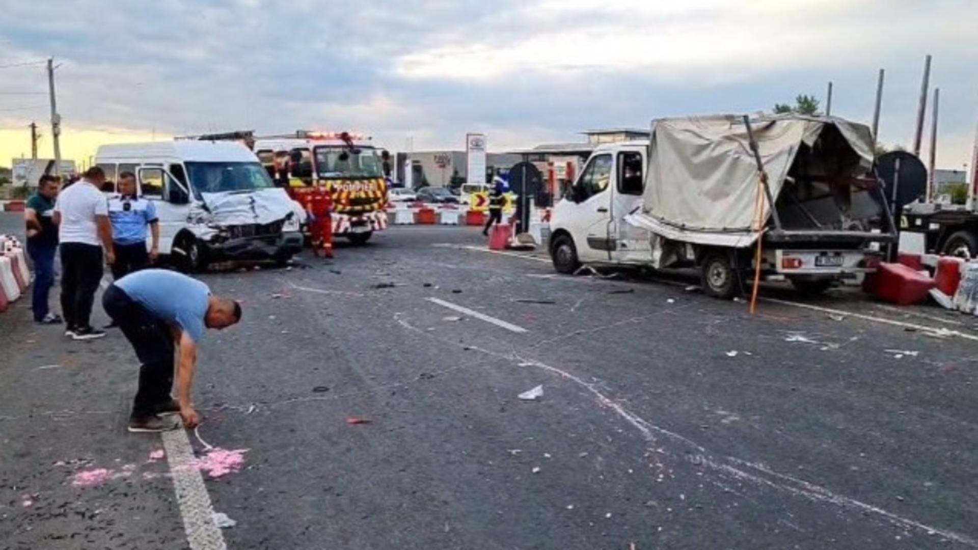 Accident Cu Victime La Le Cani Impact Puternic Ntre O Camionet