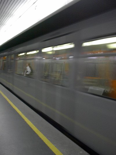 Dumitru Prunariu îşi ia întotdeauna aparatul cu el şi este pregătit pentru instantanee şi pentru poze studiate