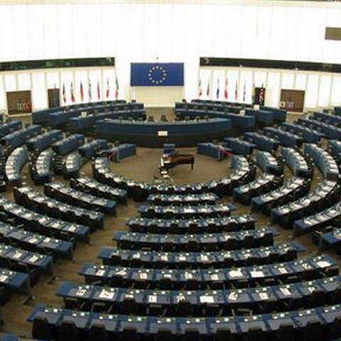 Foto: http://arhiva.voceabasarabiei.net/Poze/Parlamentul_European.jpg