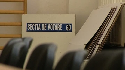 Incidente la o secție de votare din Botoșani. Preşedintă de secţie, anchetată pentru fals în declaraţii