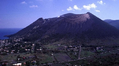Muntele Vezuviu şi Campi Flegrei