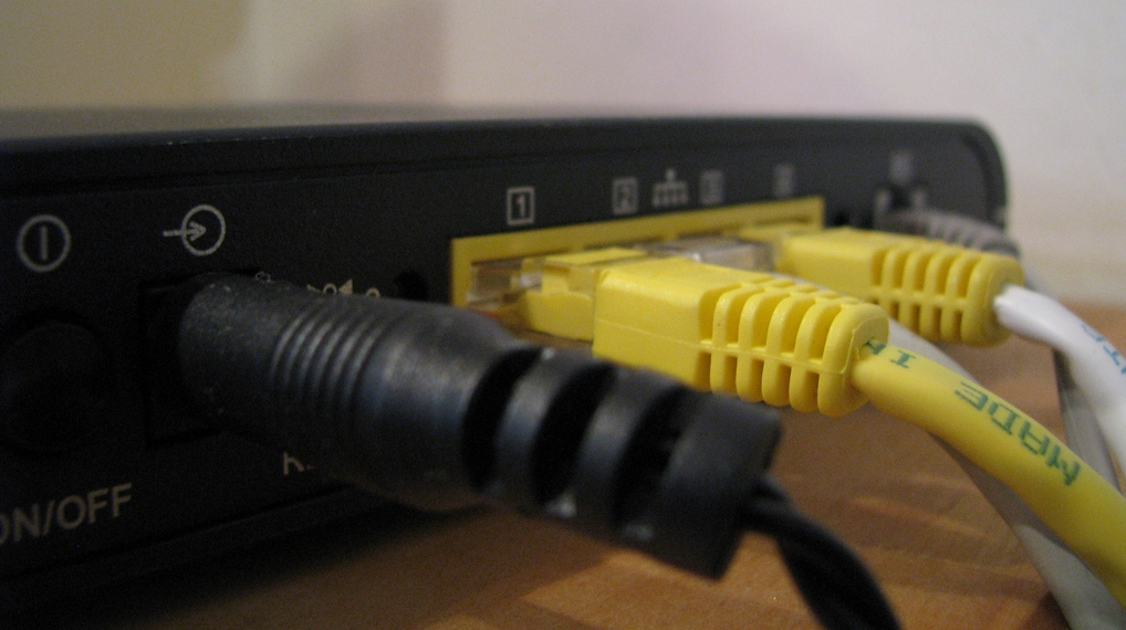 România stă bine la viteza internetului în broadband, nu şi la penetrare