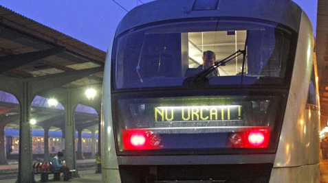 Tren în Gara de Nord