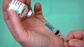 Medicii nu se vaccinează împotriva virusului AH1N1 deoarece rata de mortalitate a gripei porcine este mai mică decât se preconiza