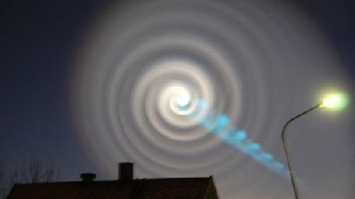 O spirală misterioasă a fost observată pe cerul Norvegiei