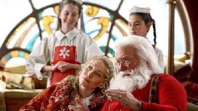 Moş Crăciun vine la Clubul Tăranului