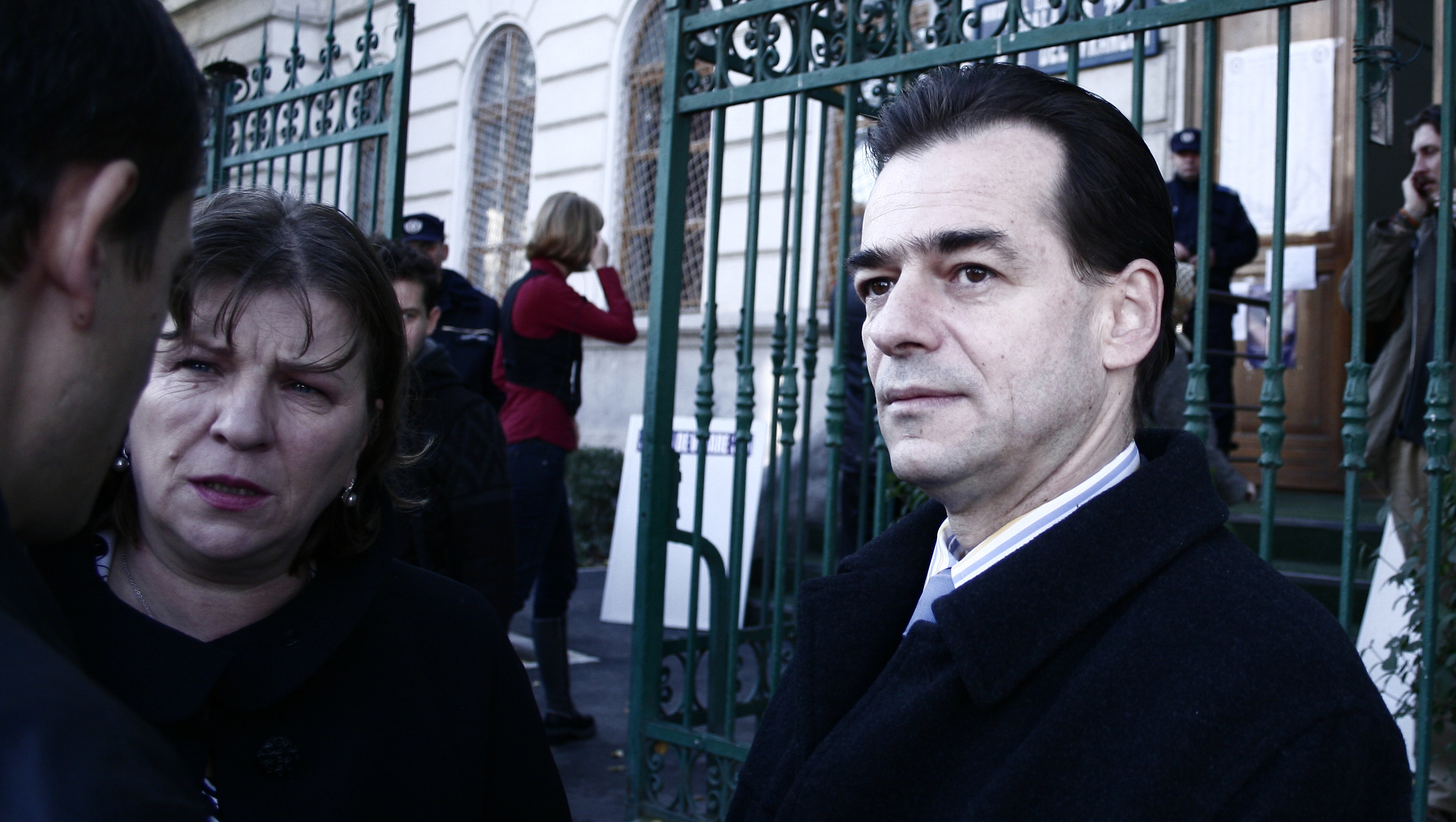 Ludovic Orban, Crin Antonescu şi Norica Nicolai nu au fost contactaţi de Traian Băsescu