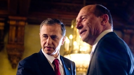 Mircea Geoană şi Traian Băsescu se bat pe moştenirea Timişoarei