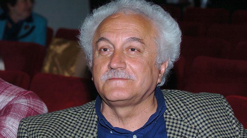 Marin Mincu - poet, prozator, eseist şi critic literar