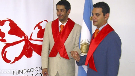 Primii doi homosexuali care s-au căsătorit în America de Sud / FOTO: flickr.com
