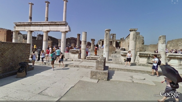 Imagini realizate pentru Google Street View din Pompei