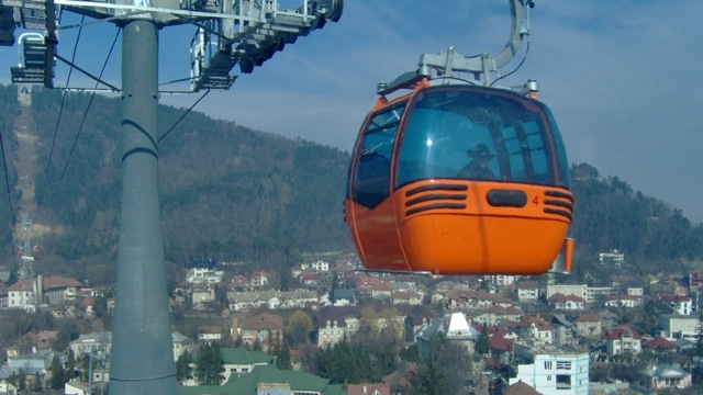 Furt la telegondola din Piatra Neamţ