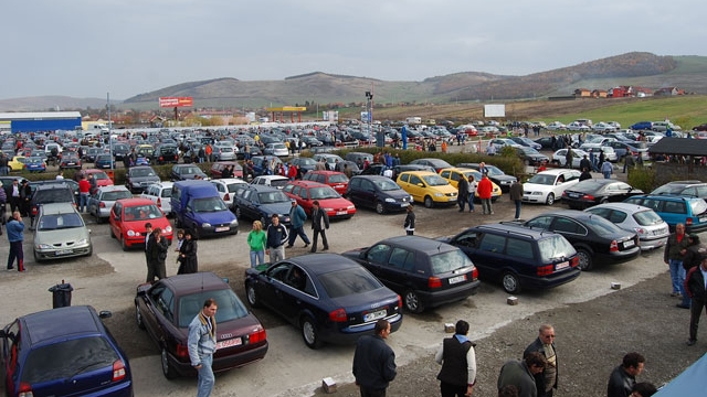 Poliţiştii de Frontieră au depistat peste 250 de maşini furate din Vest de reţelele de traficanţi 