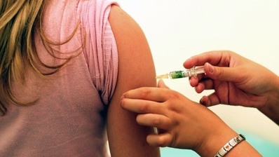 În prezent, vaccinul HPV este gratuit în România până la vârsta de 18 ani