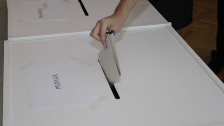 O secţie de votare a fost închisă la Cluj-Napoca