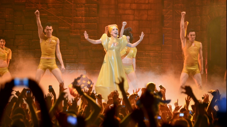 LADY GAGA's concert in Romania. Pleased Lady Gaga fans and TWO big SCANDALS
